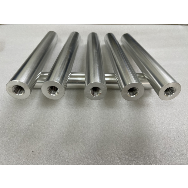 鋁棒螺牙鍍錫細節 — 螺牙內側鍍層乾淨、無堆錫與無燒焦