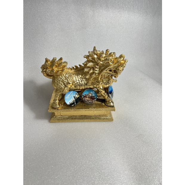 六翼企業金鍍工藝案例，金色麒麟擺件展現高附著力與強金屬光澤的金電鍍品質